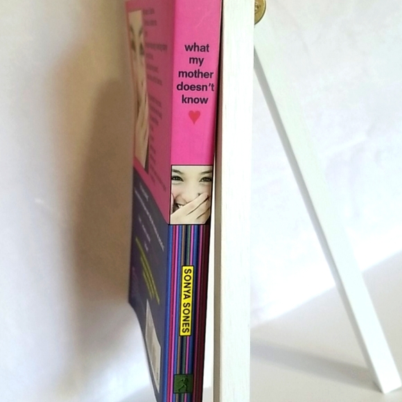 Book:What My Mother Doesn't Know - Picture 3 of 5